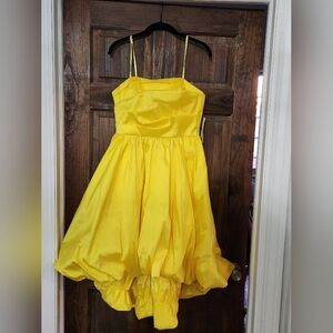 aidan mattox yellow dress Danica Tie-Front Midi by Sculptural elegance meets modern design in this halter gown Aidan Mattox | Dresses |